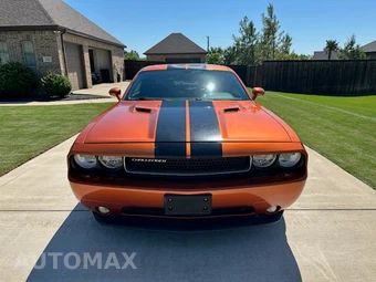 2011 Dodge Challenger SRT8 - miniatura 2