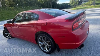 2011 Dodge Charger R/T Max - miniatura 18