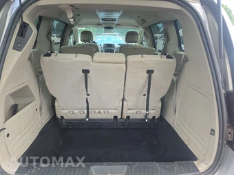 2011 Dodge Grand Caravan Crew Minivan 121.2" WB – miniatura 17