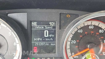 2011 Dodge Grand Caravan Crew Minivan 121.2" WB – miniatura 31
