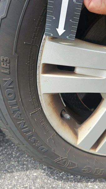 2011 Dodge Grand Caravan Crew Minivan 121.2" WB – miniatura 48