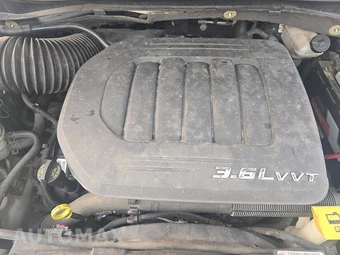 2011 Dodge Grand Caravan Crew Minivan 121.2" WB – miniatura 16