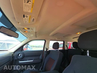 2011 Dodge Nitro Detonator - miniatura 19