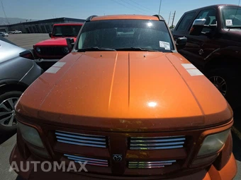 2011 Dodge Nitro Detonator - miniatura 2