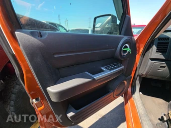 2011 Dodge Nitro Detonator - miniatura 9