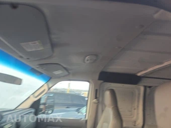 2011 Ford E-150 Commercial Cargo Van 138.0" WB - miniatura 16