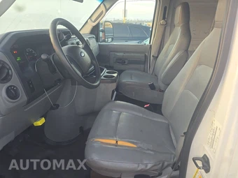 2011 Ford E-150 Commercial Cargo Van 138.0" WB - miniatura 7