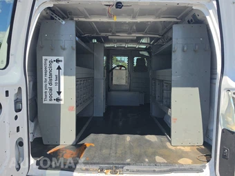 2011 Ford E-250 Commercial Cargo Van 138.0" WB – miniatura 15