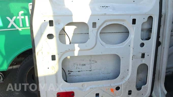 2011 Ford E-250 Commercial Cargo Van 138.0" WB – miniatura 17