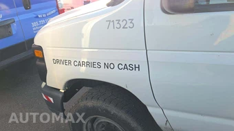2011 Ford E-250 Commercial Cargo Van 138.0" WB – miniatura 35