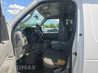 2011 Ford E-250 Commercial Cargo Van 138.0" WB – miniatura 7