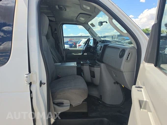 2011 Ford E-250 Commercial Cargo Van 138.0" WB – miniatura 8