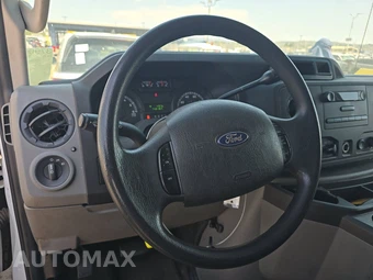 2011 Ford E-250 Commercial Cargo Van 138.0" WB - miniatura 10