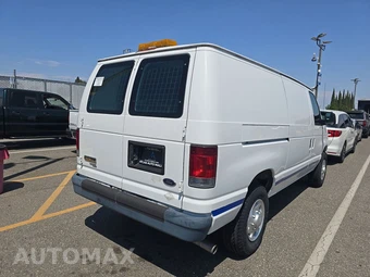 2011 Ford E-250 Commercial Cargo Van 138.0" WB - miniatura 4