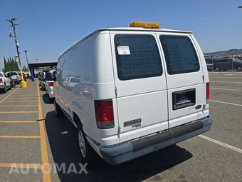 2011 Ford E-250 Commercial Cargo Van 138.0" WB - miniatura 6
