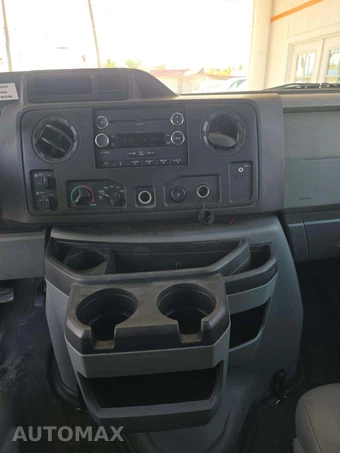 2011 Ford E-250 Commercial Cargo Van 138.0" WB – miniatura 10