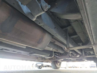 2011 Ford E-250 Commercial Cargo Van 138.0" WB – miniatura 17