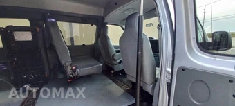 2011 Ford E-250 Commercial Cargo Van 138.0" WB - miniatura 16