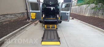 2011 Ford E-250 Commercial Cargo Van 138.0" WB - miniatura 18