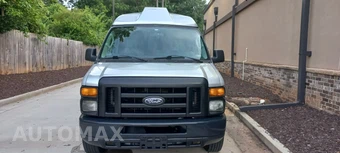 2011 Ford E-250 Commercial Cargo Van 138.0" WB - miniatura 2