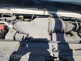 2011 Ford E-250 Commercial Cargo Van 138.0" WB – miniatura 14