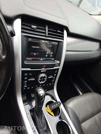 2011 Ford Edge Sport - miniatura 10