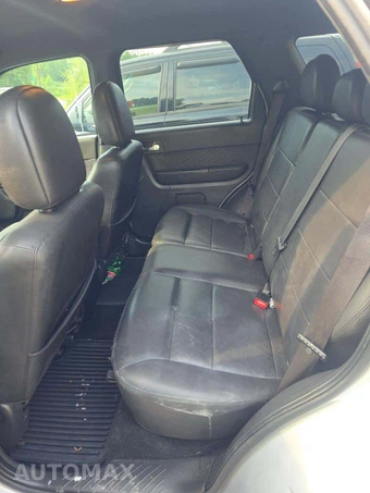 2011 Ford Escape Limited - miniatura 13