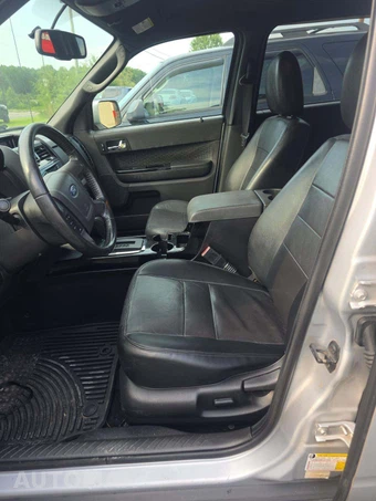 2011 Ford Escape Limited - miniatura 6