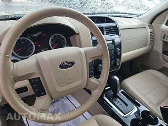 2011 Ford Escape Limited – miniatura 11