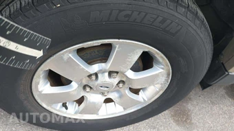 2011 Ford Escape Limited – miniatura 24