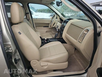 2011 Ford Escape Limited – miniatura 8