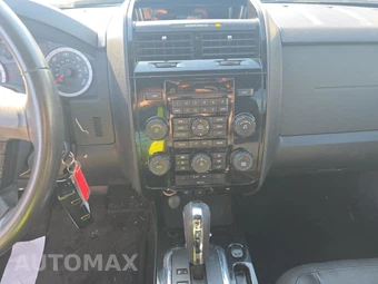 2011 Ford Escape Limited - miniatura 11