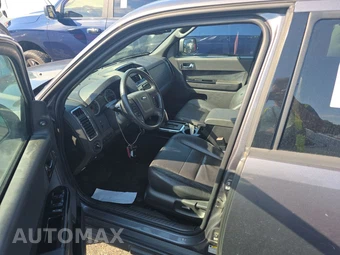 2011 Ford Escape Limited - miniatura 7
