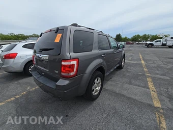 2011 Ford Escape Limited – miniatura 4