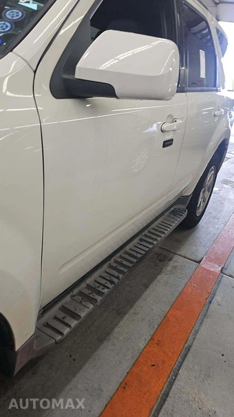 2011 Ford Escape Limited - miniatura 27