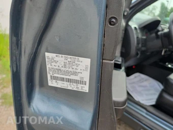 2011 Ford Escape Limited – miniatura 18