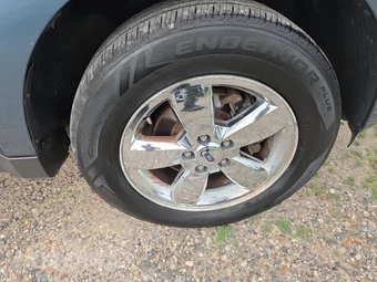 2011 Ford Escape Limited – miniatura 9