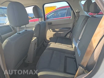 2011 Ford Escape XLS - miniatura 13