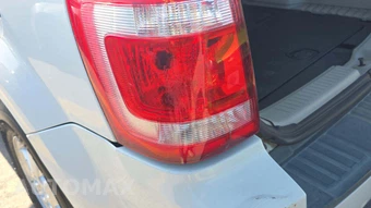 2011 Ford Escape XLS - miniatura 25