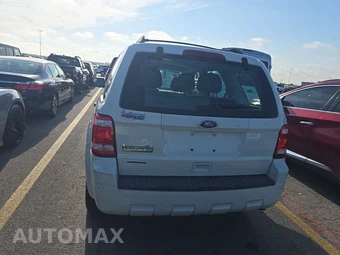 2011 Ford Escape XLS - miniatura 5