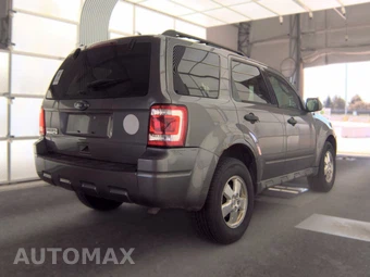 2011 Ford Escape XLT – miniatura 5
