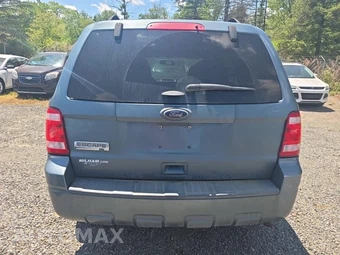 2011 Ford Escape XLT – miniatura 5