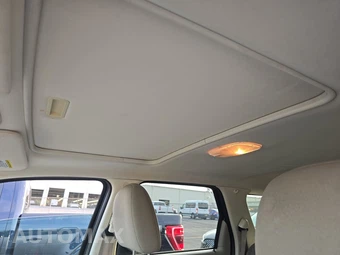 2011 Ford Escape XLT – miniatura 17