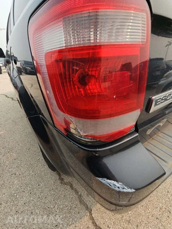 2011 Ford Escape XLT – miniatura 28