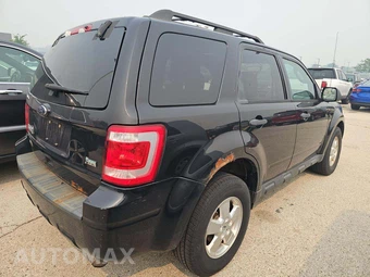 2011 Ford Escape XLT – miniatura 3