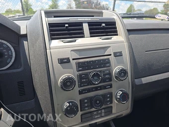 2011 Ford Escape XLT - miniatura 11