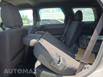2011 Ford Escape XLT - miniatura 13