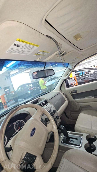 2011 Ford Escape XLT – miniatura 28