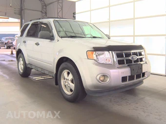 2011 Ford Escape XLT – miniatura 3