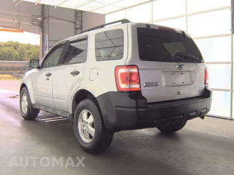 2011 Ford Escape XLT – miniatura 6